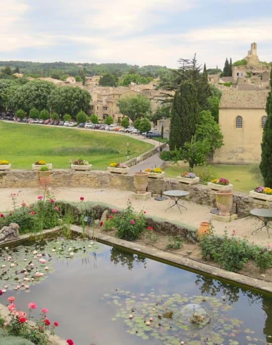 Les Tarraiettes Au Pied Du Luberon Villa Lourmarin Luaran gambar