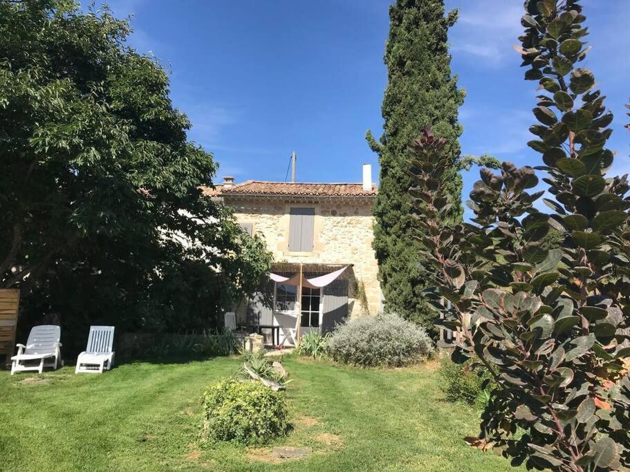 Les Tarraiettes Au Pied Du Luberon Villa Lourmarin Luaran gambar